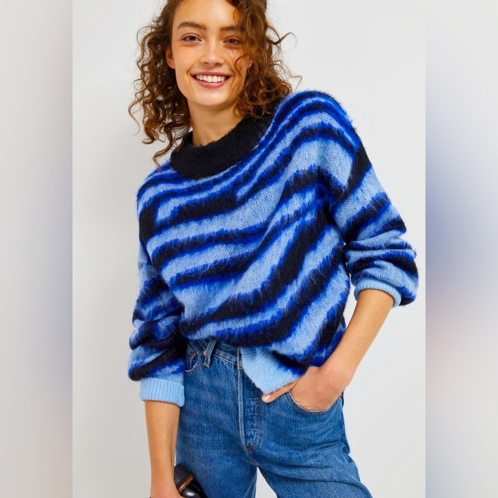 ANTHROPOLOGIE Salma Striped Eyelash Sweater Blue Motif S